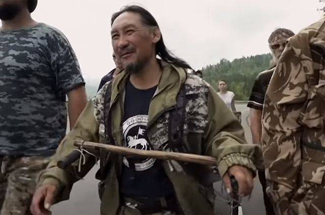 Отпустили актера, задержали шамана: глумление над государством продолжается