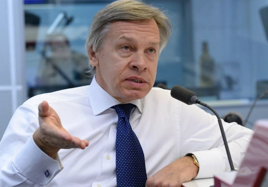 Пушков предрек Зеленскому проблемы из-за слов о "говорливой Меркель" Пушков предрек Зеленскому проблемы из-за слов о "говорливой Меркель"