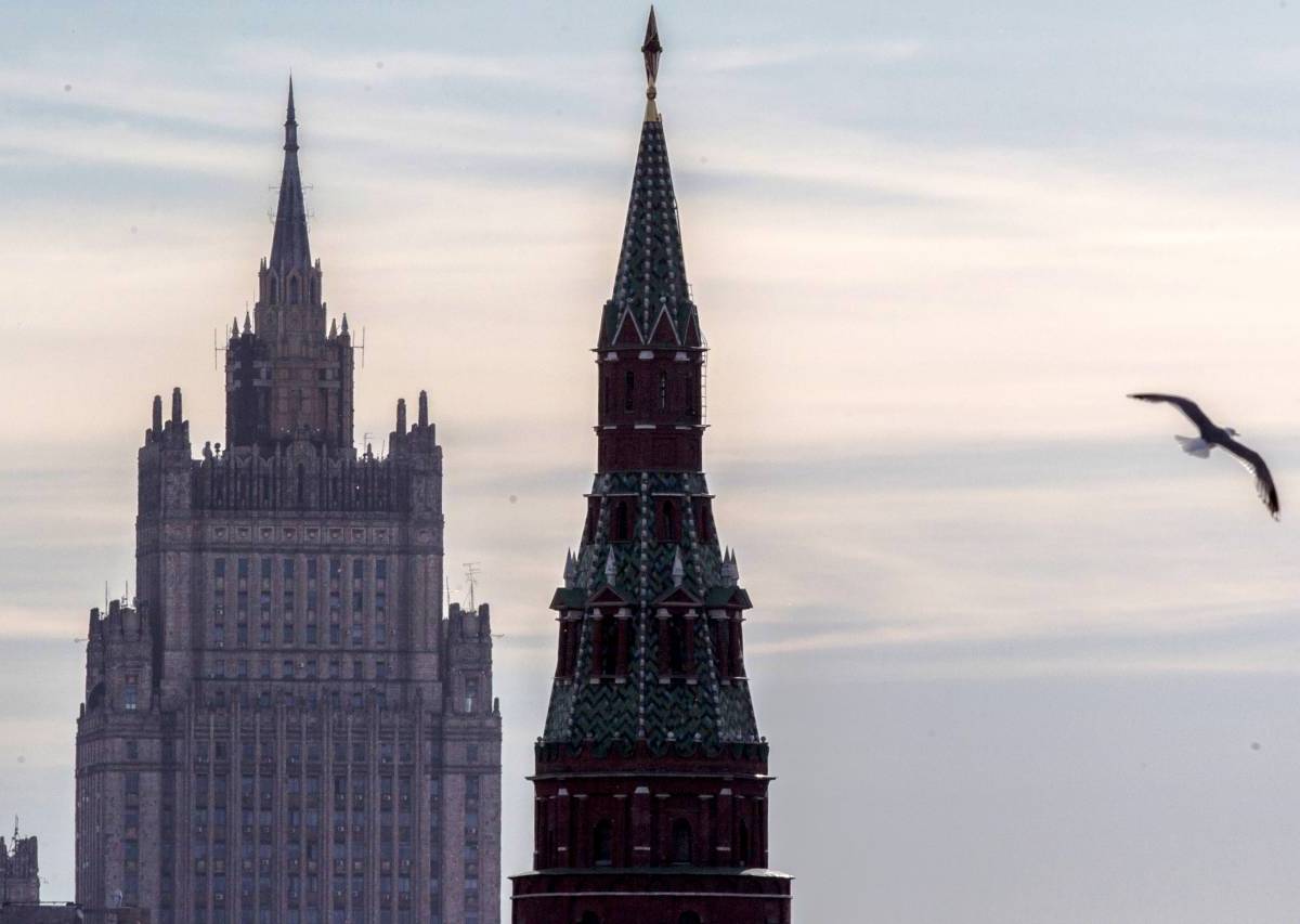 США объявили РФ "визовую войну": Москва изучает несколько вариантов ответа