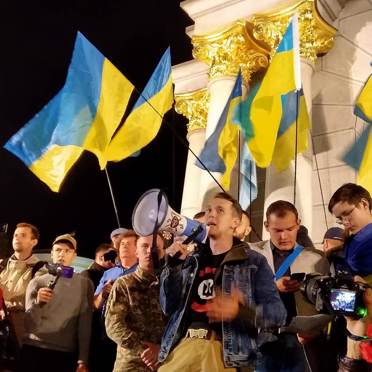 Украинские сценарии для Донбасса: Киев выбирает варианты капитуляции