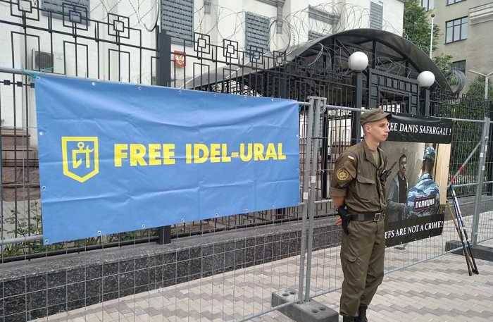 Запад привлекает украинский национализм к подрывной деятельности против РФ Запад привлекает украинский национализм к подрывной деятельности против РФ