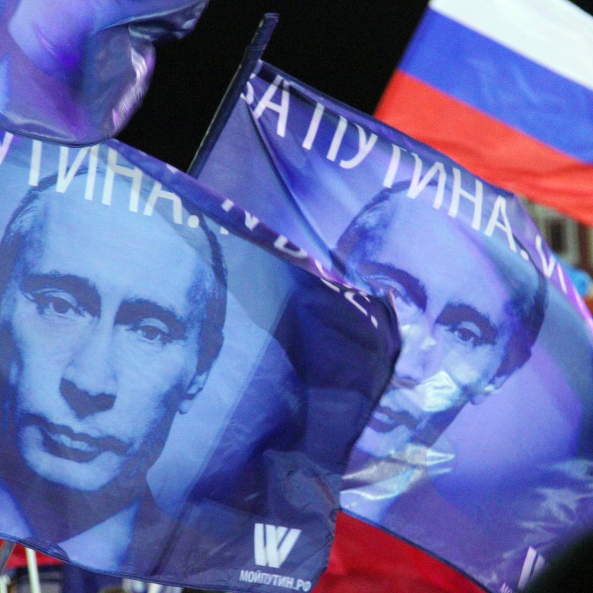 В Кремле прокомментировали статью Суркова о «путинизме»