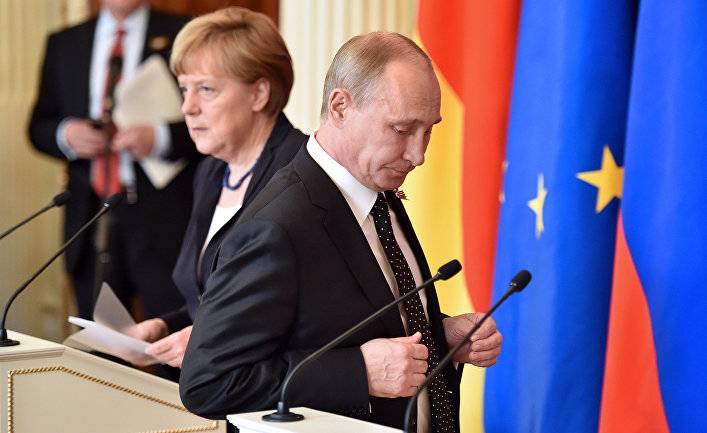 Меркель так хотела отомстить Путину, что разорила немцев