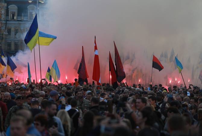 Формула Майдана: сможет ли улица победить Зеленского