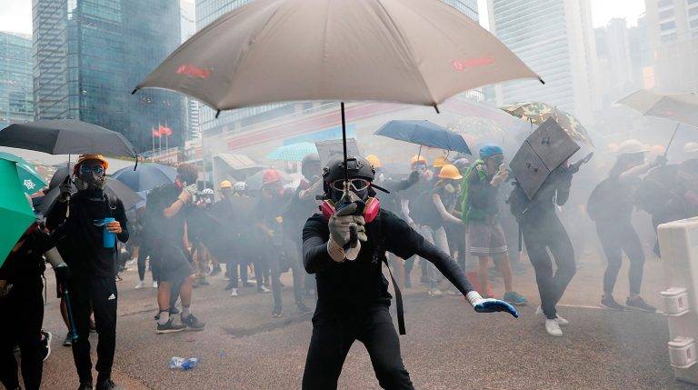 Как украинский Евромайдан повлиял на умы протестующих в Гонконге