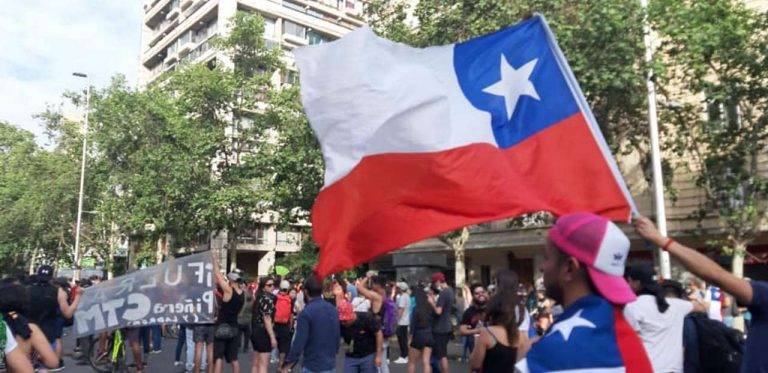 Новые штрихи к сложному портрету чилийских событий