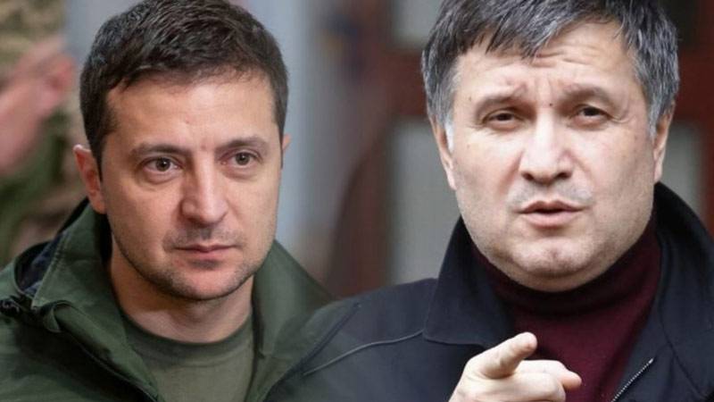 Зеленский объявляет войну Авакову Зеленский объявляет войну Авакову