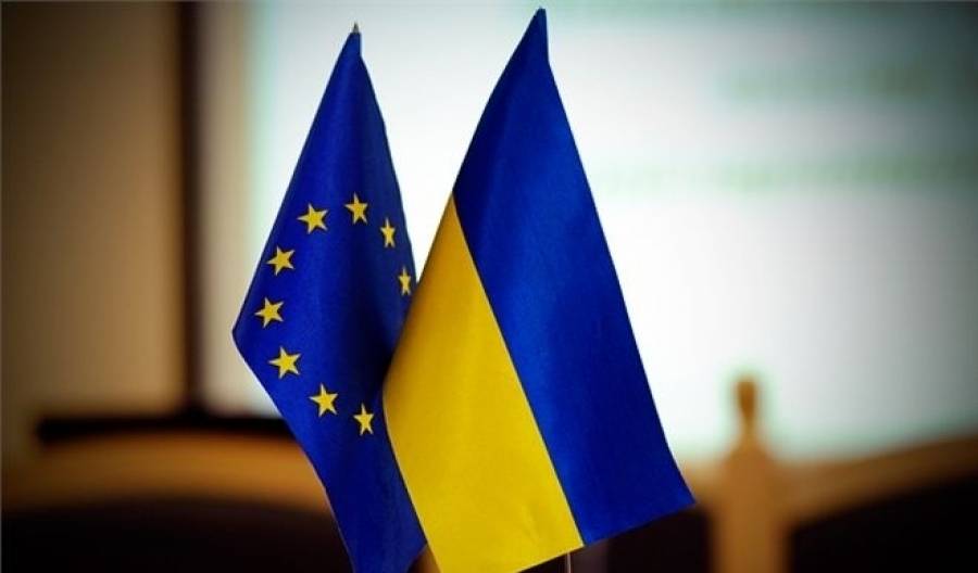 ЕС должен лишить Украину безвиза из-за сопротивления радикалов на Донбассе
