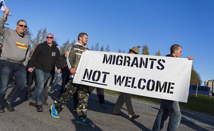 Западные СМИ: мигранты приведут Швецию к катастрофе