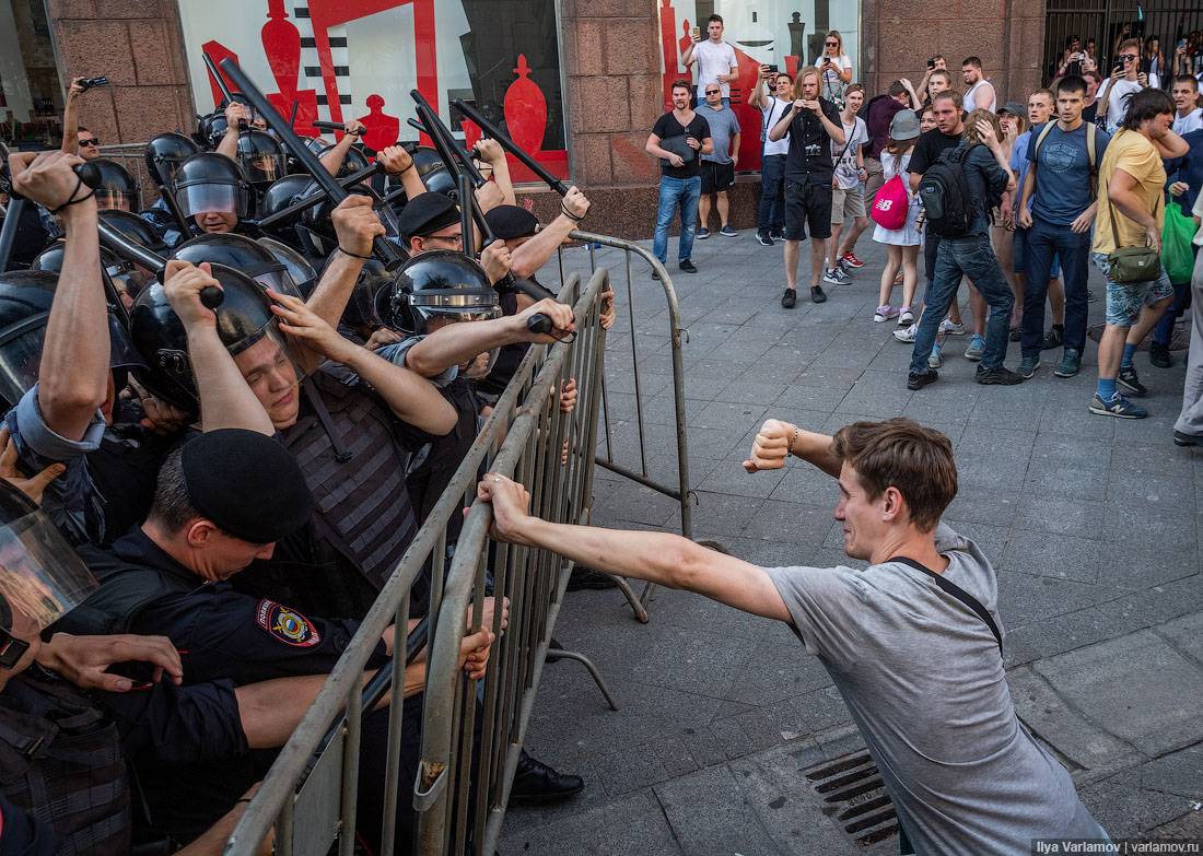 Протестный потенциал в России достиг минимума с начала 2019 года