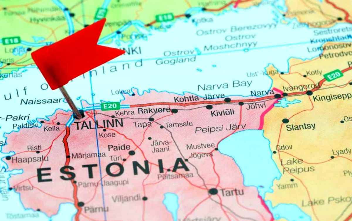 Почему Эстонии лучше помалкивать на счет российских территорий