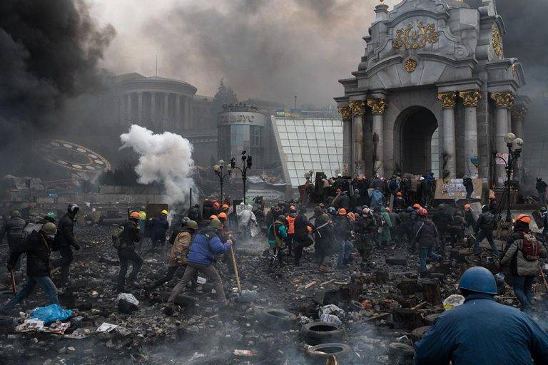 Шесть лет назад Украина сделала свой разрушительный выбор Шесть лет назад Украина сделала свой разрушительный выбор