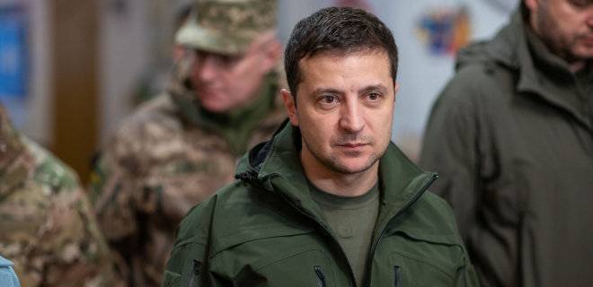 Войне быть: Зеленский выталкивает здоровые силы из переговоров по Донбассу