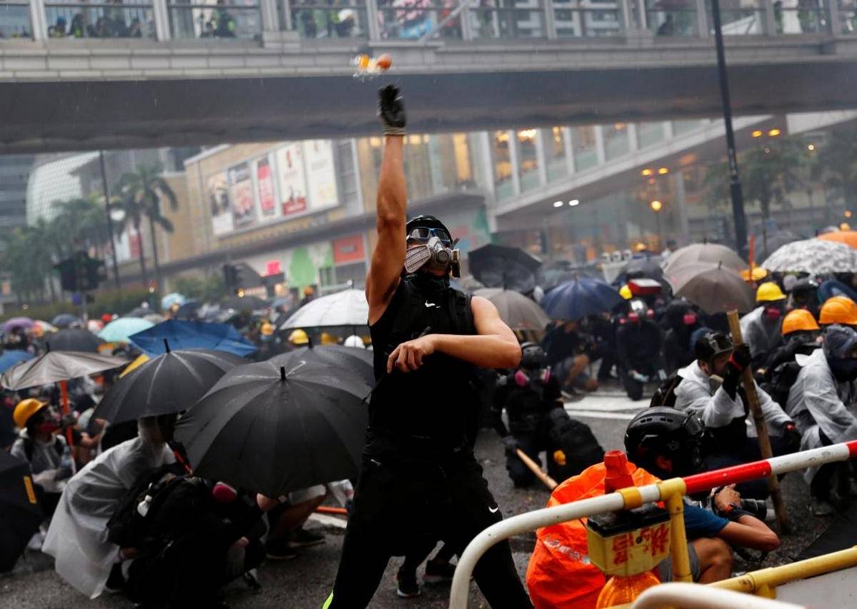 Китай приступил к аккуратной зачистке Гонконга от либеральной оппозиции