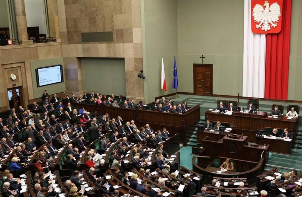 В парламенте Польши призвали «не злить русских»