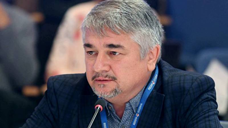 Адекватная диктатура: Ищенко рассказал, что может спасти Украину