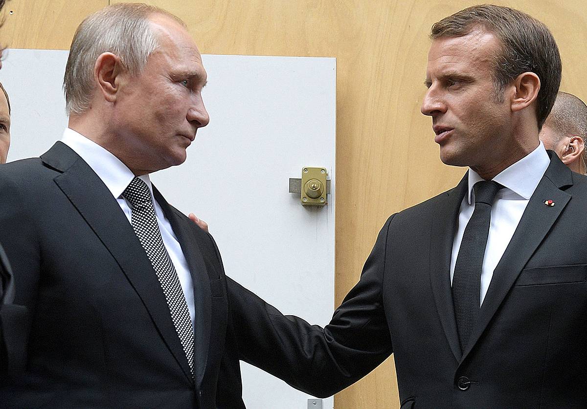 Французские СМИ: Париж сделал ставку на Россию