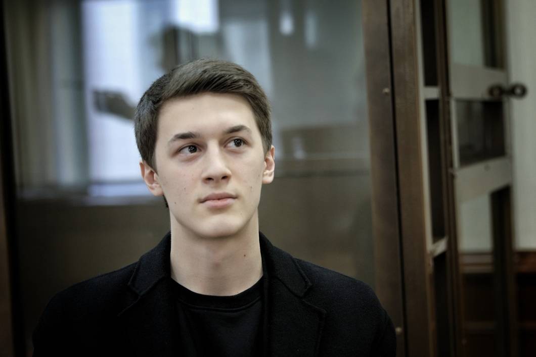 Новый рубеж: эксперты о значении приговора Жукову для российского общества Новый рубеж: эксперты о значении приговора Жукову для российского общества