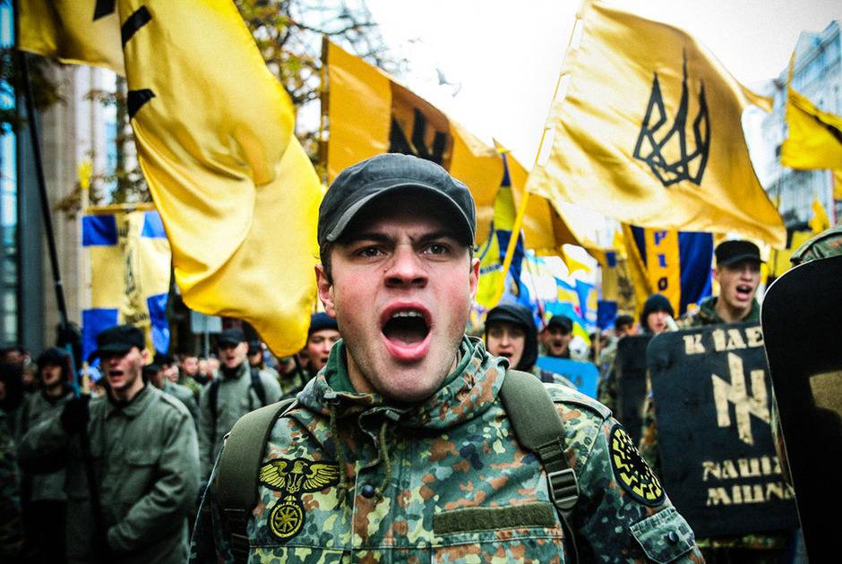 Нацизм на Украине никого не возмущает