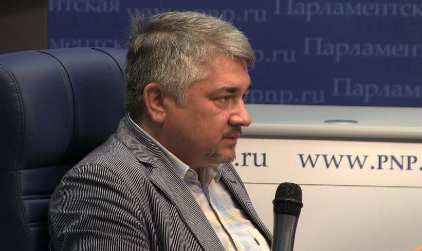 Ищенко объяснил, почему Киев не даст Донбассу особый статус