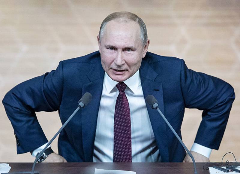 Китайцы сравнили выступление Путина с ударом русским молотом