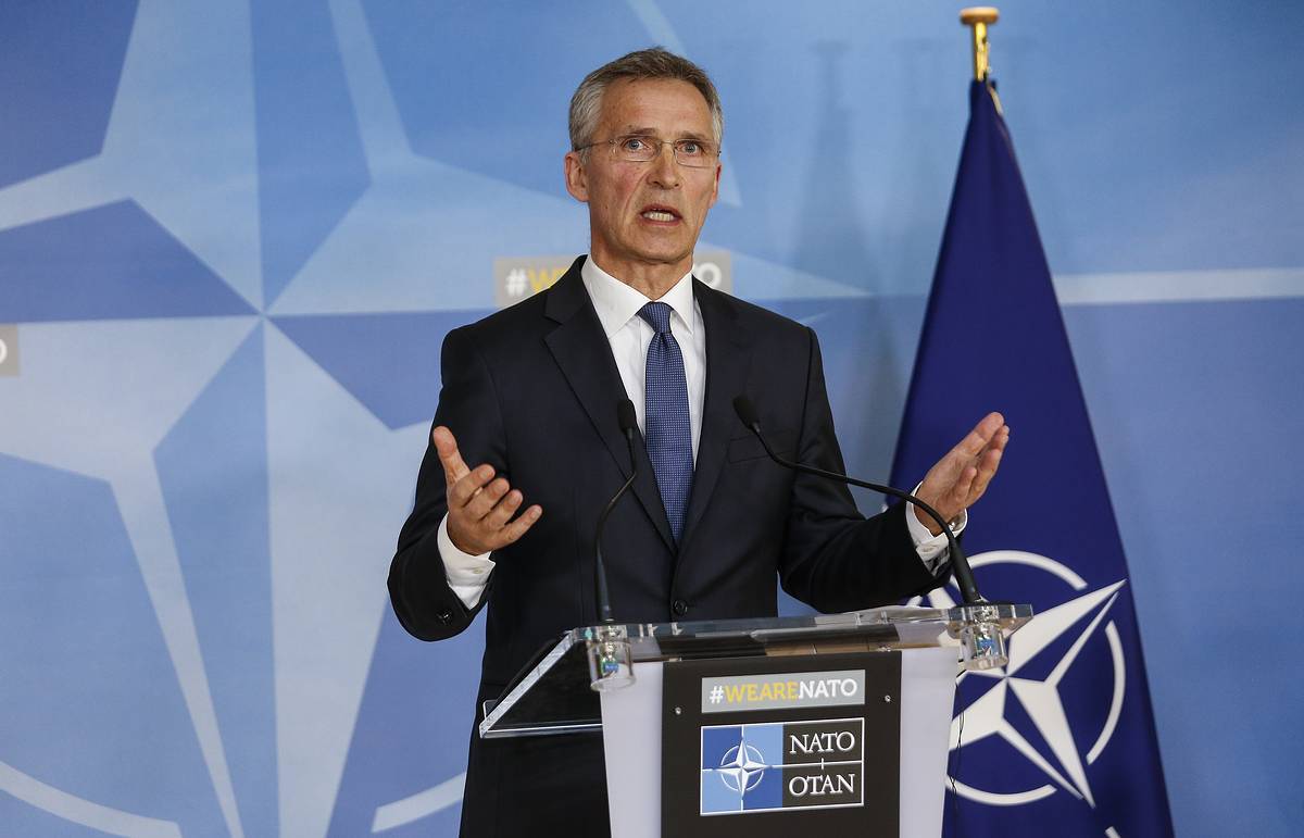 Sohu: желание дружить с Путиным вынудило Францию нанести удар в спину НАТО