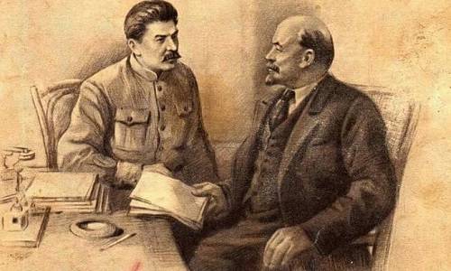 Почему России сейчас нужен великий мозг Ленина, а не хваткая рука Сталина