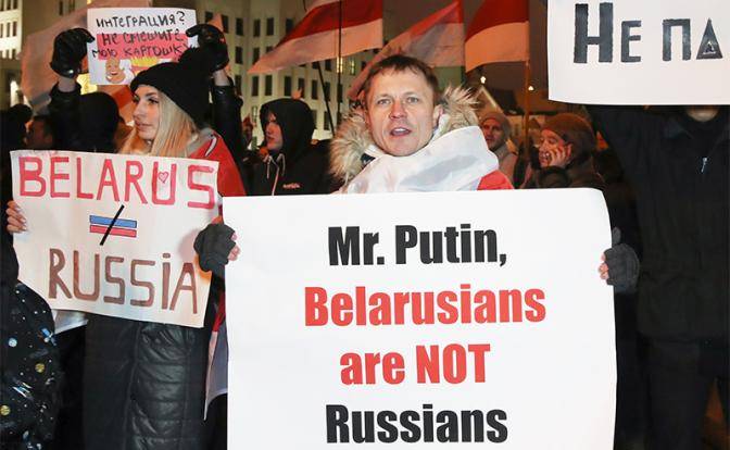 Россия прогуляла интеграцию с Белоруссией на банкетах