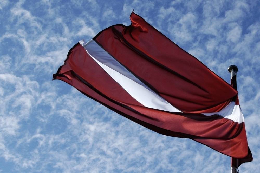 Латвийские власти предложили сделать разговоры на русском языке платными