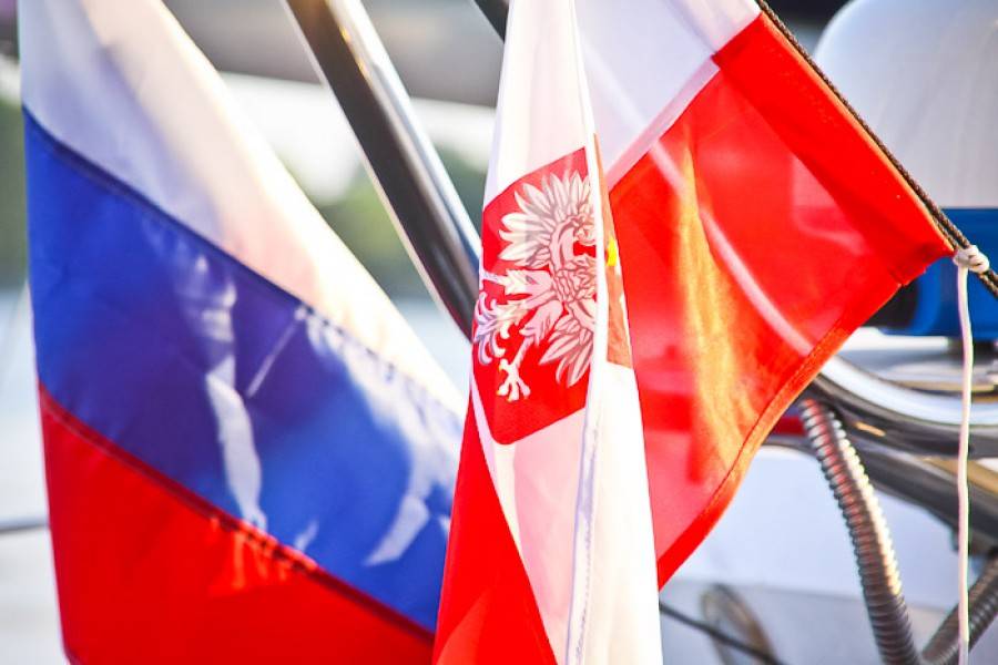 Тревога польских СМИ: Варшава боится противостояния с РФ