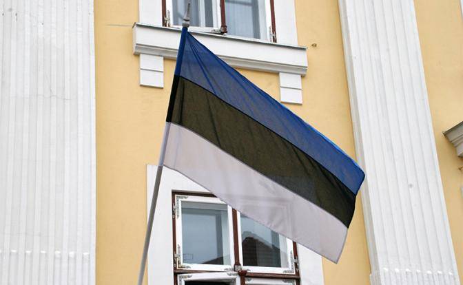 Эстония опять разинула рот на исконно российские земли