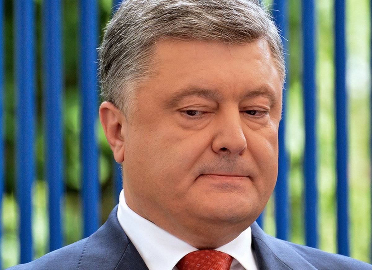 Порошенко через свои СМИ пытается добиться импичмента Зеленского