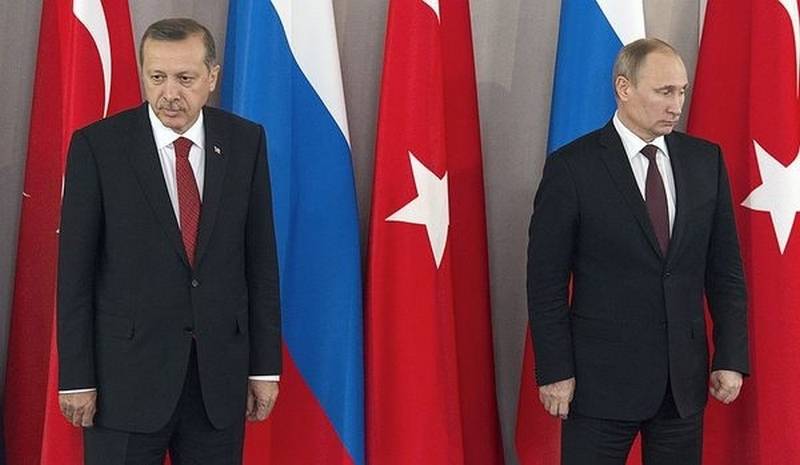 Турецкие СМИ: «Султан» Эрдоган правит благодаря «царю» Путину