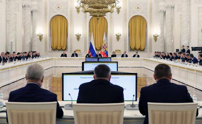 Новый ход Путина: Вся власть Госсовету Новый ход Путина: Вся власть Госсовету