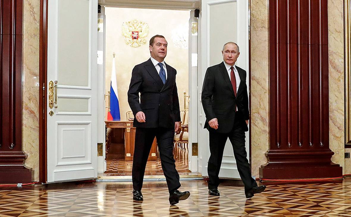 Медведев сохраняет шансы стать президентом после Путина
