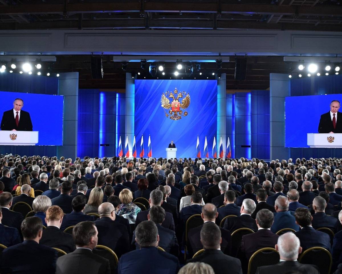 «Сродни захвату Крыма»: западные СМИ об отставке Медведева