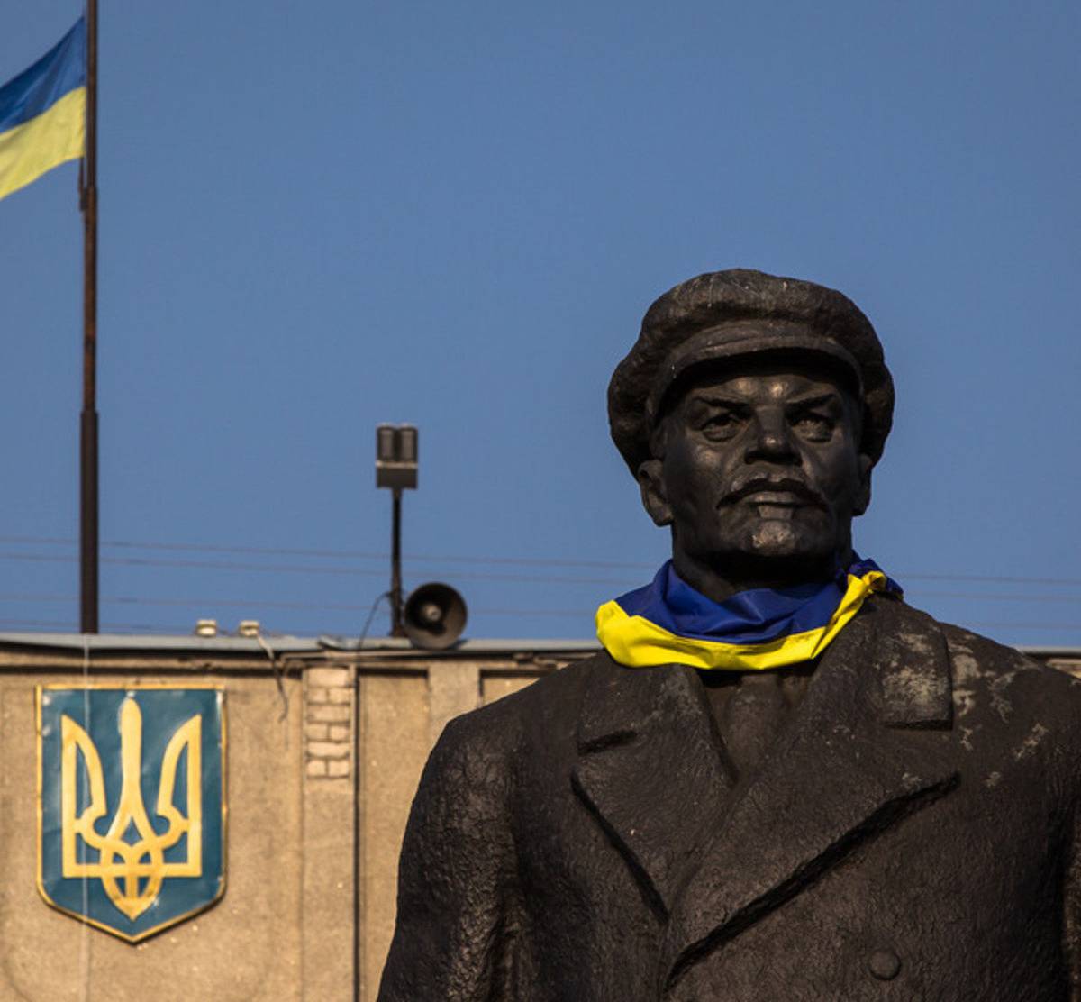 Украинский институт нацпамяти призвал граждан захотеть декоммунизации