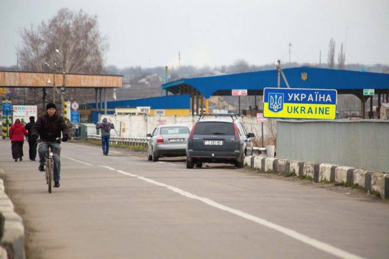 Украина вслед за Молдавией запретит въезжать автомобилям из Приднестровья Украина вслед за Молдавией запретит въезжать автомобилям из Приднестровья
