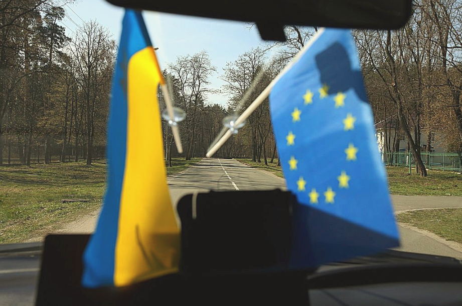 Украинцы, увидевшие жизнь в ЕС, разочаровываются родиной по приезду домой Украинцы, увидевшие жизнь в ЕС, разочаровываются родиной по приезду домой