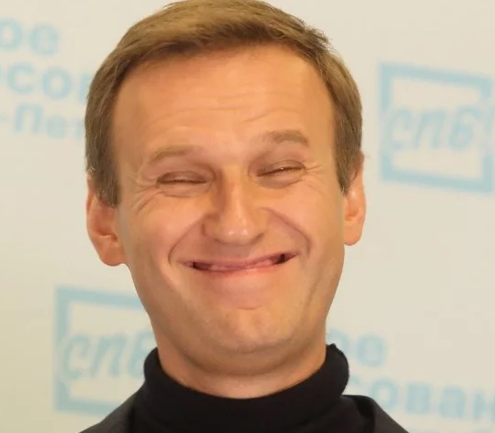 Штабы Навального опустели из-за копеечных зарплат и вранья руководства
