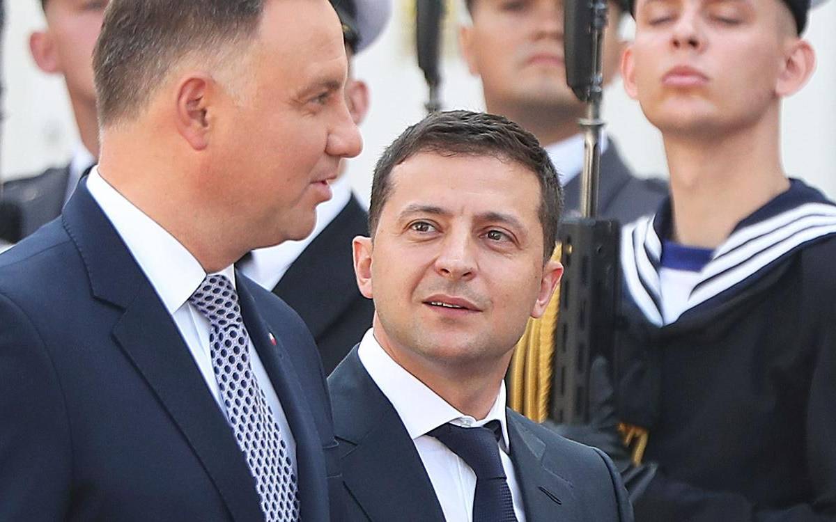 Короткая память и длинный язык – вот вам и портрет украинских владык Короткая память и длинный язык – вот вам и портрет украинских владык