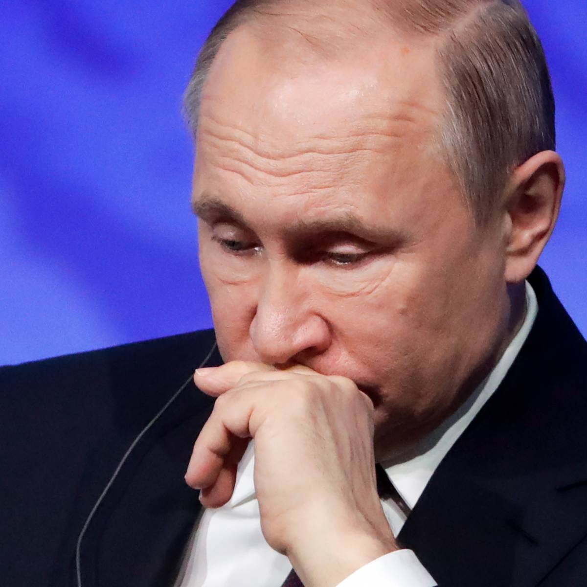 Путин: человечество вновь находится у опасной черты