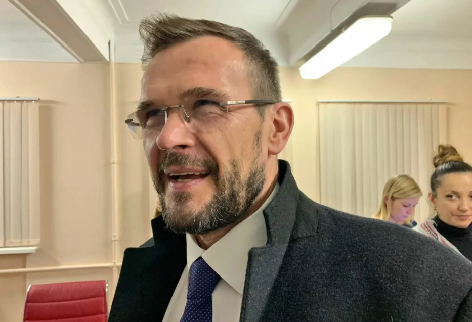 Вакаров объяснил важность назначения Козака вместо Суркова Вакаров объяснил важность назначения Козака вместо Суркова