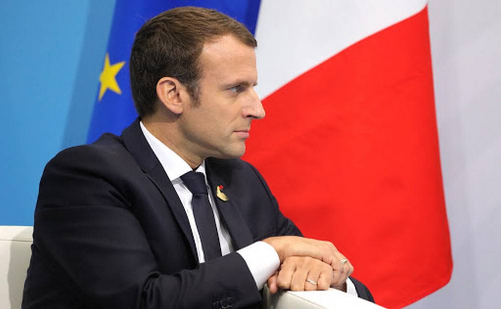 Макрон призвал Европу к восстановлению доверительных отношений с Россией