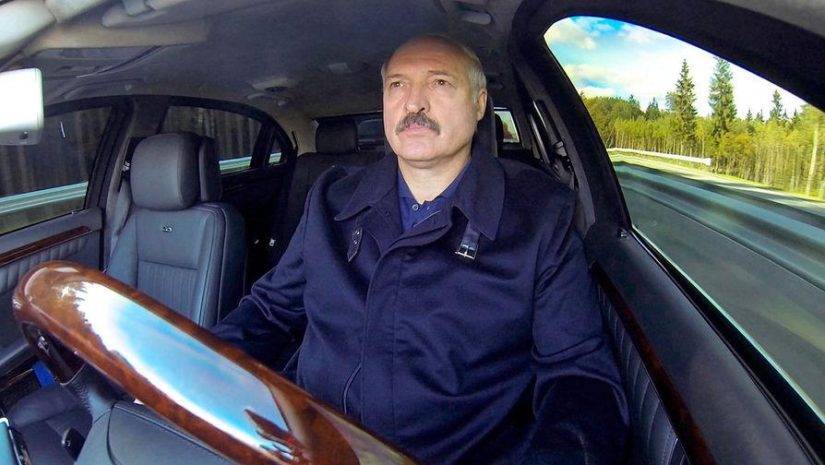 Взвешены шансы бегства Лукашенко из страны в случае его политического краха
