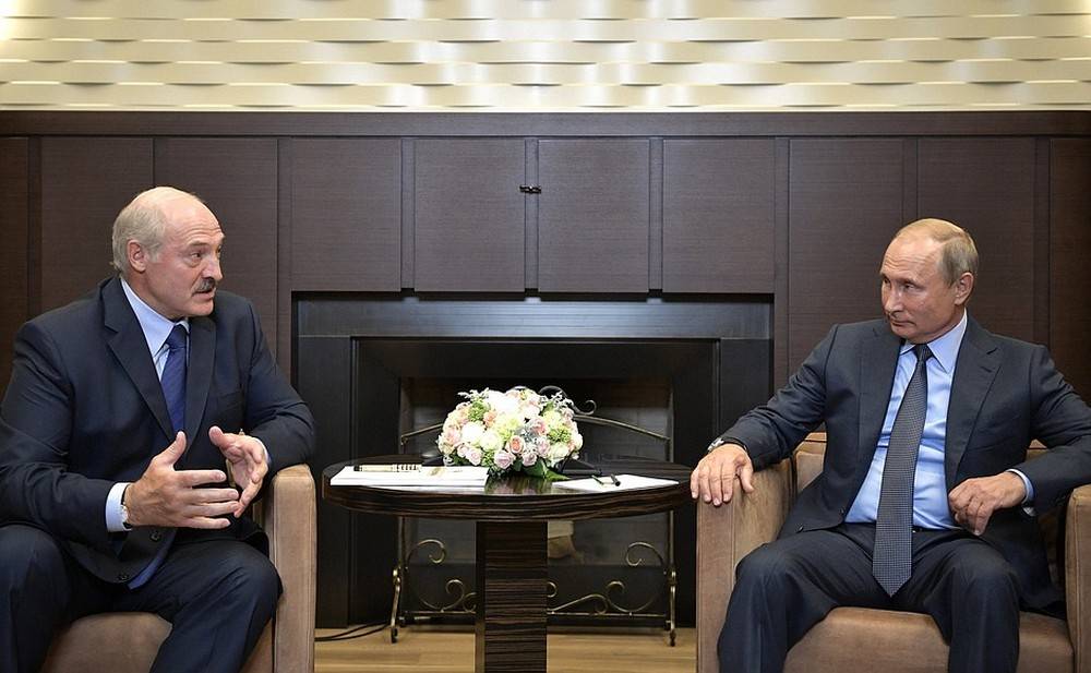Bloomberg: Путин пытался убедить Лукашенко создать сверхдержаву