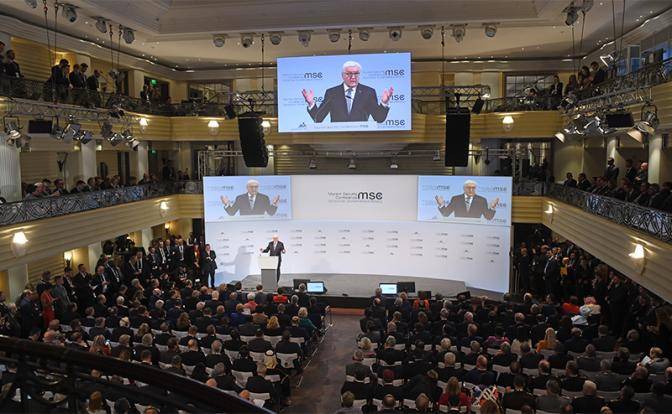 Донбасс: Европа пытается нащупать путь к миру?