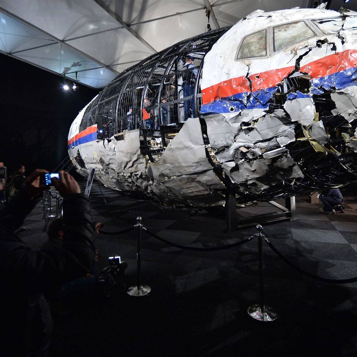 NRC: на Украине выгнали с работы всех прокуроров, которые вели дело MH17