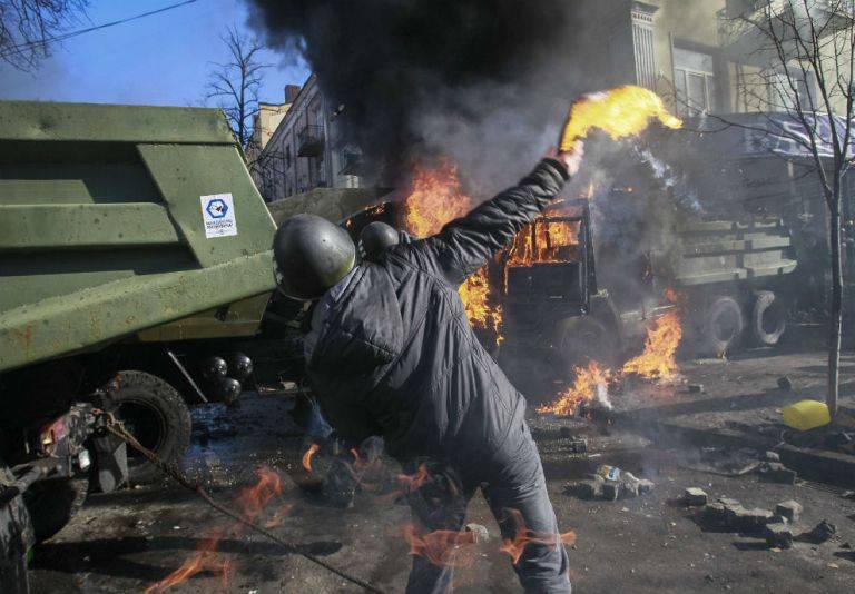 Украина получила Майдан от бублика