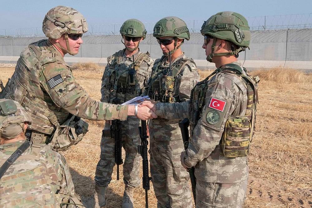 Не хотят ругаться с Россией? США готовы помочь Турции лишь боеприпасами